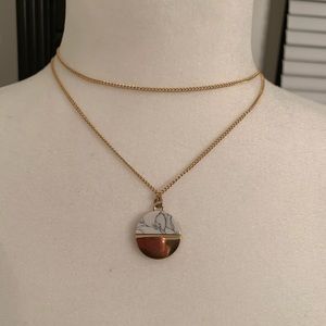 TWO-WAY DISK PENDANT NECKLACE